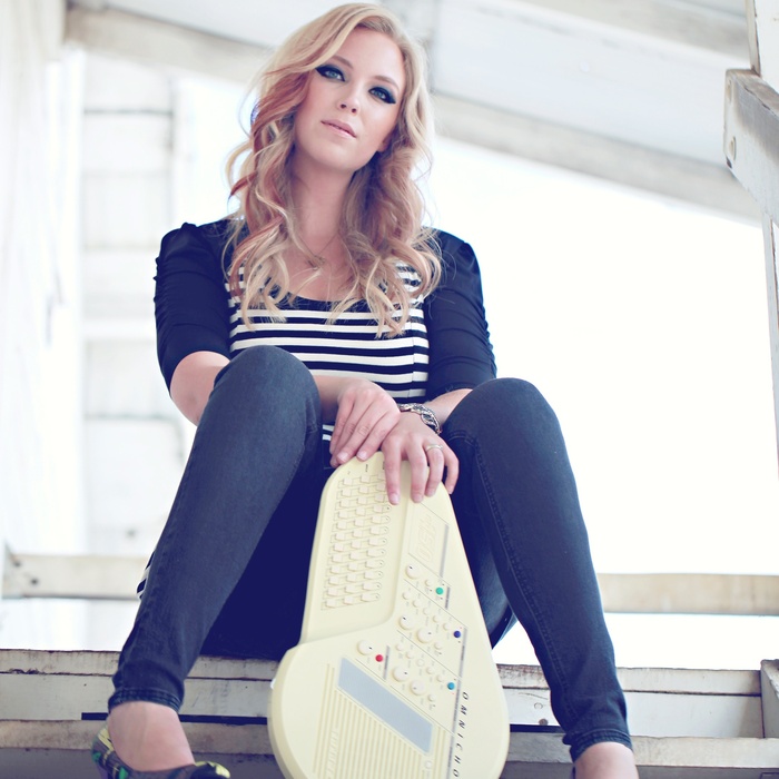 Stephanie Mabey - The Zombie Song